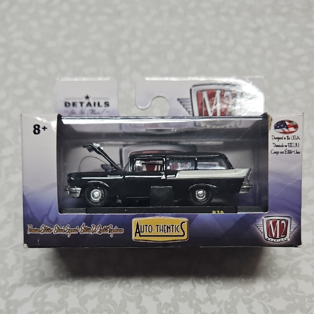 M2 Machines 1957 Chevrolet 150 Handyman Station Wagon R39 16-25